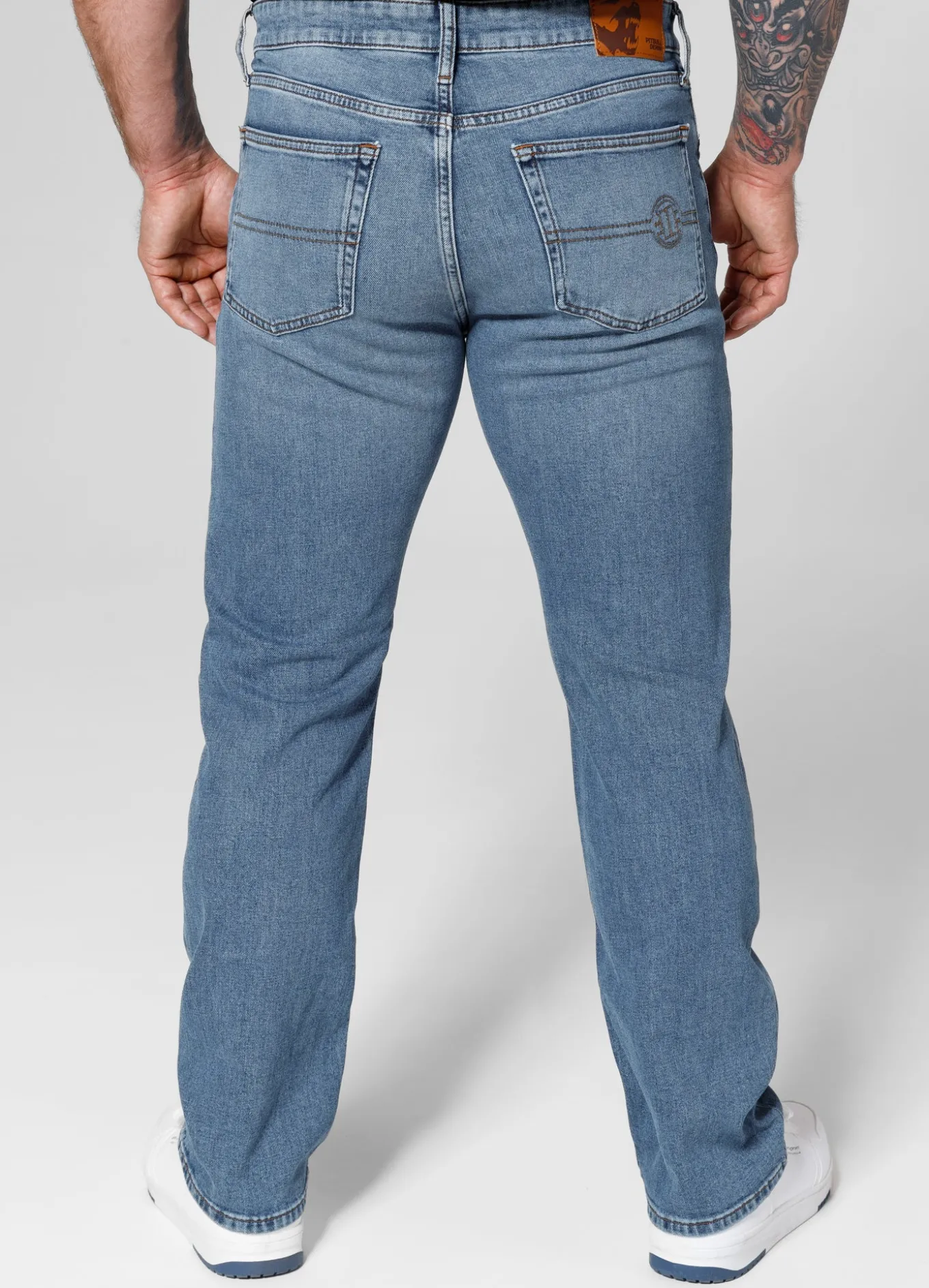HIGHLANDER Long Classic Wash Jeans