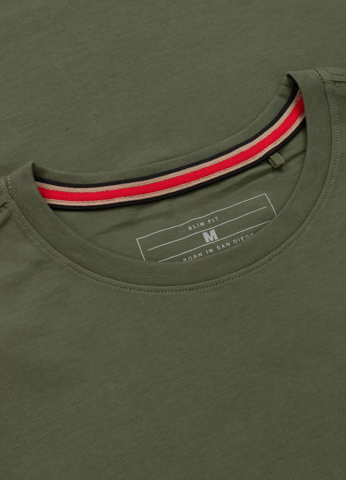 Men's T-Shirt Slim Fit NO LOGO - Olive